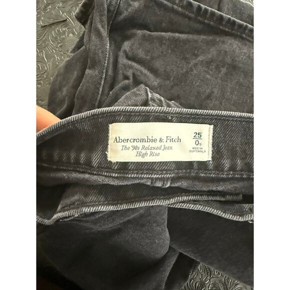 Abercrombie & Fitch Jeans Women's 25/0 Black 90s Relaxed Jean High Rise - Picture 4 of 6